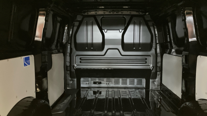 Volkswagen Transporter T32 Swb Diesel 2.0 TDI 150 Commerce Pro Van 4MOTION Auto [5 Plus] - Image 20